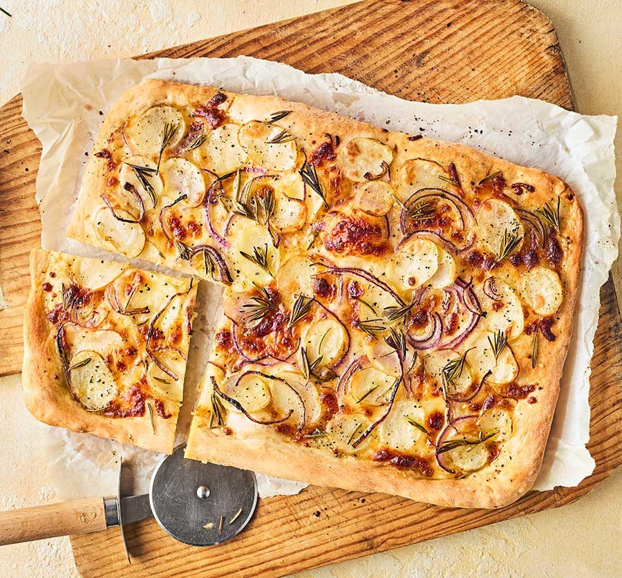 Potato & rosemary pizzas recipe